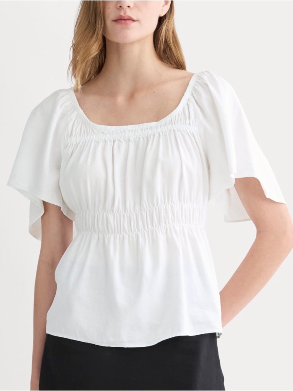 Everlane The Flutter-Sleeve Top in Stretch Linen